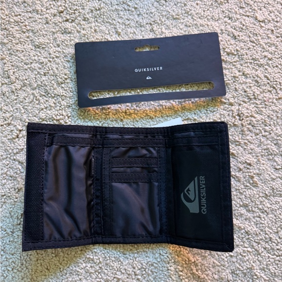 Quicksilver wallet - Picture 3 of 3